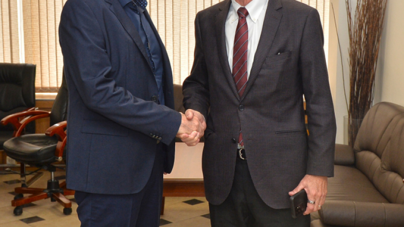 Христо Ковачки се срещна с Нийл Буш  и глобални технологични лидери 