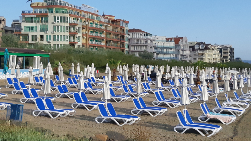 Южното Черноморие вече очаква своите туристи, цените са... ВИДЕО