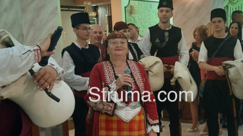 Бизнесмени, кметове и депутати се развихриха на мега купон в Бачиново СНИМКИ
