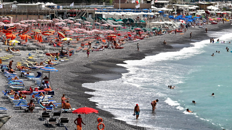 В любима на стотици нашенци дестинация в Италия пропищяха от високите цени на храната по морето