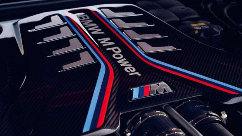 Уникално BMW М5 има двигател двигател W10 на Volkswagen