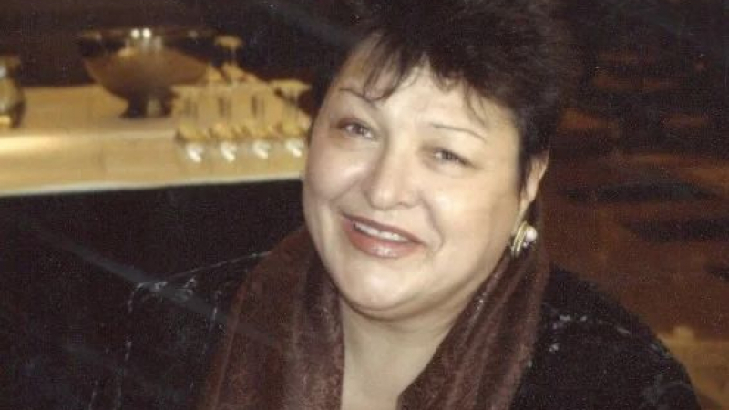 Мистерия обви трагичната смърт на известната журналистка и PR на Желю Желев Искра Банкова