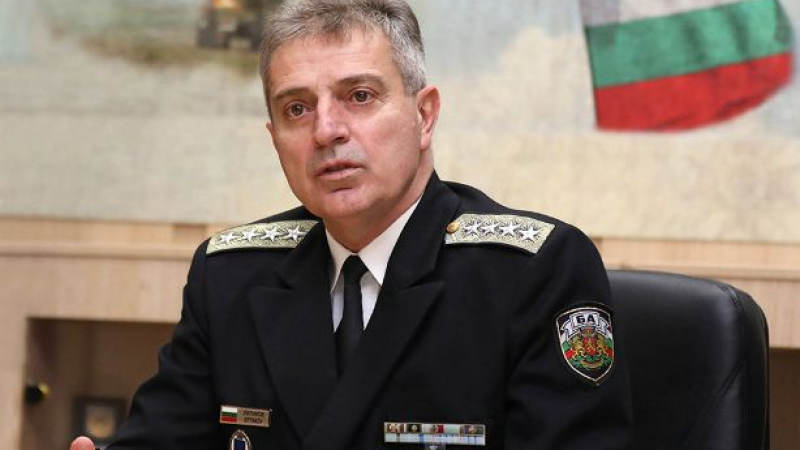 Шефът на отбраната с последни новини за обстановката в Черно море 