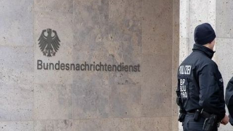 Германските служби с извънреден ход след разкрития за нашенците, обвинени за шпионаж във Великобритания