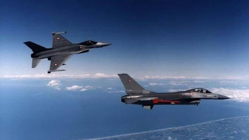 Дания даде изтребители F-16 на Киев, но с условия 