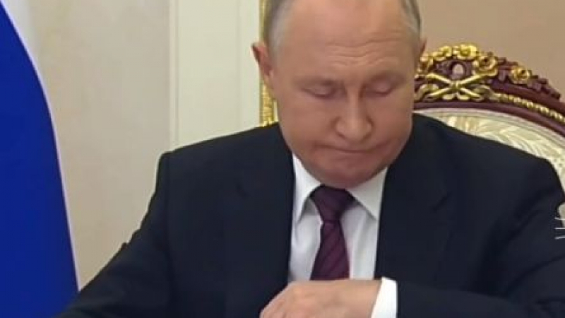 Какво търси Путин? ВИДЕО с него заплете нова мистерия