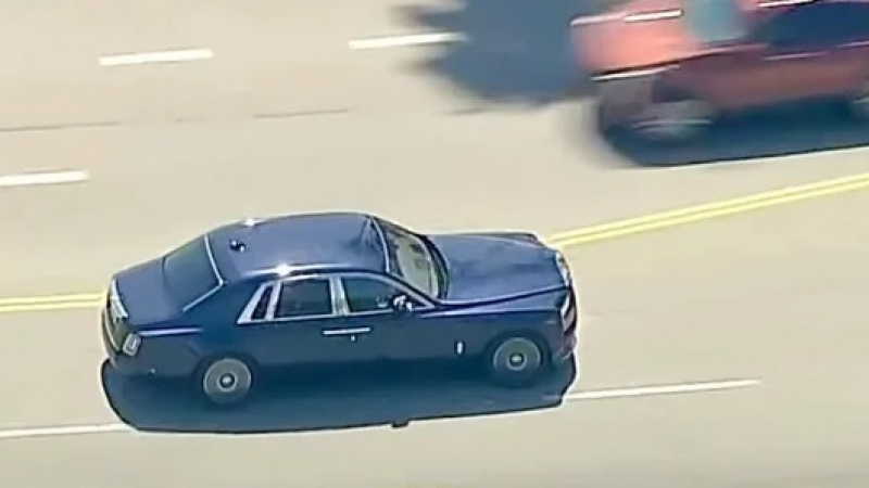 Крадец отмъкна Rolls-Royce и избяга на полицията в най-добрите традиции на GTA ВИДЕО