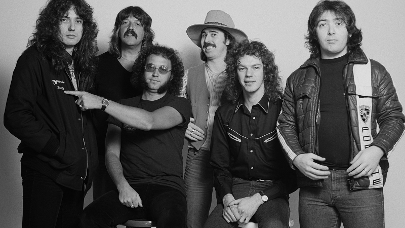 Тъжна вест: Отиде си един от най-великите музиканти, написал някои от вечните хитове на Whitesnake 