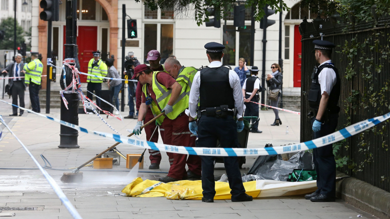 Какво става!?! Второ жестоко убийство на млад български гражданин в Лондон!