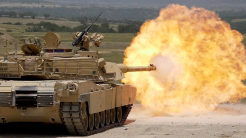Експерт: Снарядите с обеднен уран за танковете "Ейбрамс" могат да поразят най-защитените руски танкове