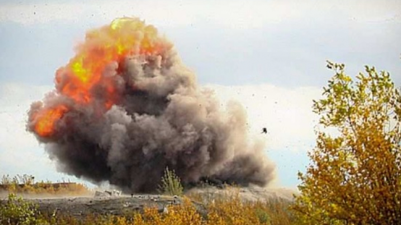 ВИДЕО от войната: Дрон на "Смелите" унищожи опорен пункт на ВСУ