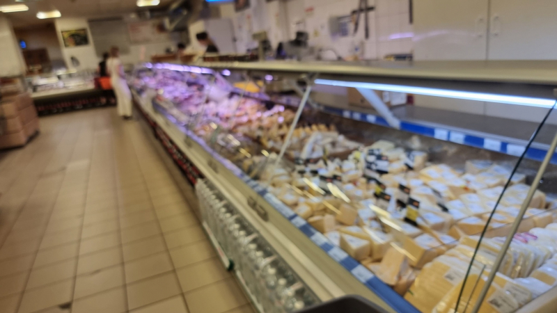 Българин влезе в голям хранителен магазин в Украйна и ето какви цени видя ВИДЕО