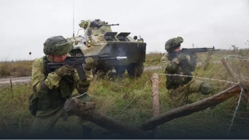 Британските танкове срещу наборниците: Западът откри уязвимост на руската армия
