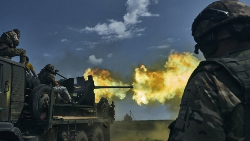ВИДЕО от войната: ВСУ настъпва близо до Донецк, щурмува Опитное