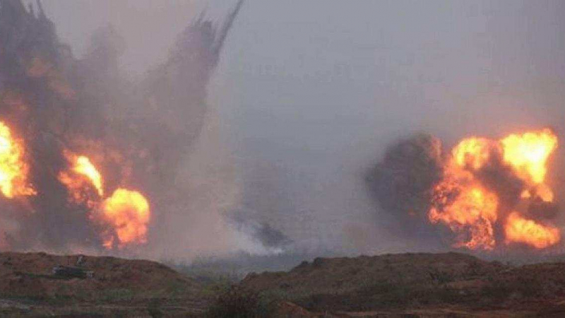 ВИДЕО от войната: Украинска гаубица унищожена с точен удар