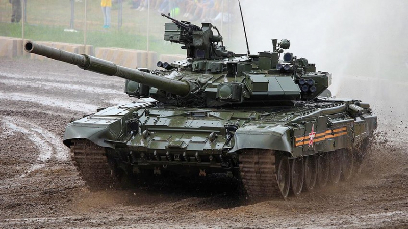 Руски танк сътвори невиждано чудо, отблъсна цяла колона украинска техника