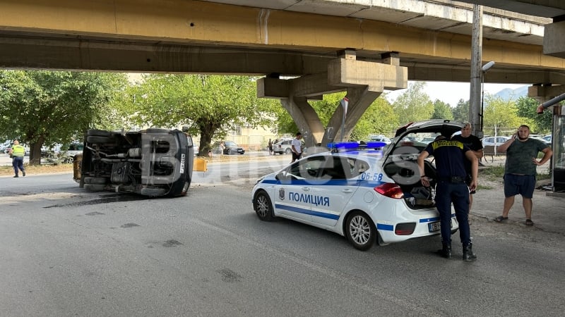  За този абсурд пред КАТ Враца дълго ще говори СНИМКИ