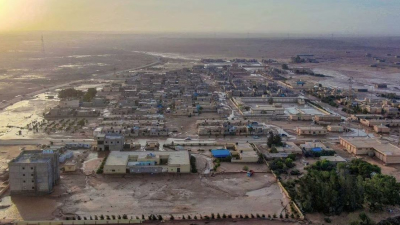 Ужасяваща гледка: Откриха стотици тела, изхвърлени от морето на плаж край либийския град ВИДЕО
