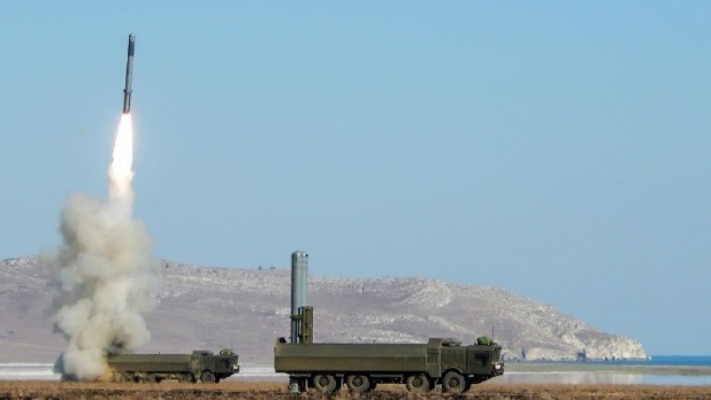 Украинските военни обясниха какви са особеностите на руските ракети "Оникс"