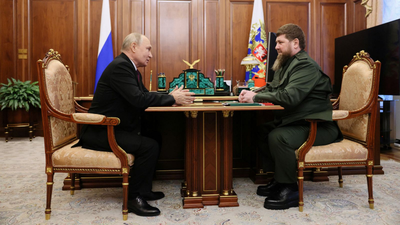 Путин се срещна с Кадиров - ето какво му каза СНИМКА