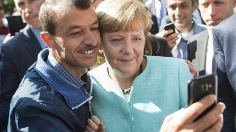 Германия най-накрая вдигна ръце от бежанците: Шолц призна, че са им твърде много