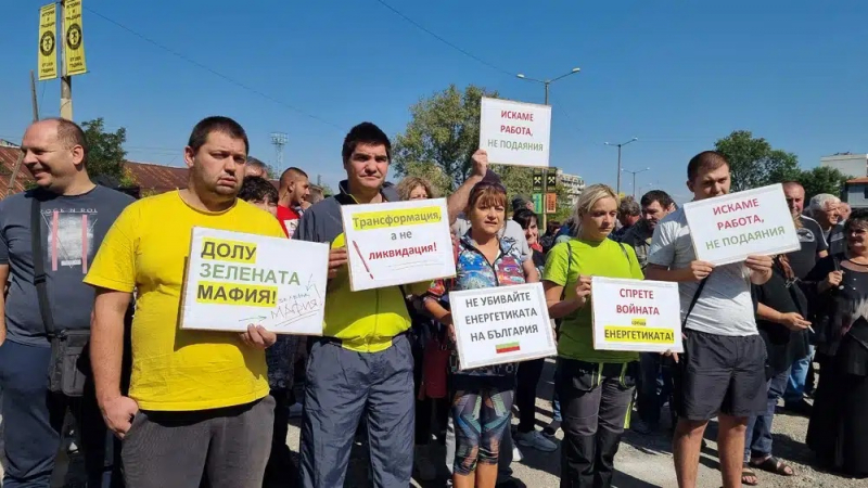 Волгин: Протестът на миньорите е насочен срещу слугинското поведение на българските управляващи 
