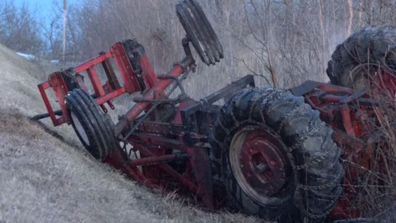 Трагедия край Троян: Шофьор на трактор загуби живота си по нелеп начин 