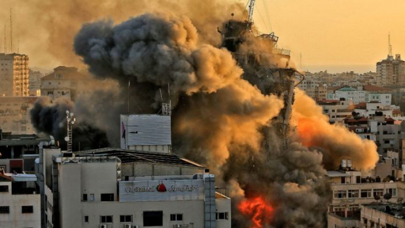 Израел атакува терористичното гнездо на "Хамас" в Газа, отправи тежка закана ВИДЕО 