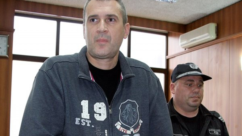 Пловдивския съд потвърди най-тежката присъда за ексченгето, което уби родителите си
