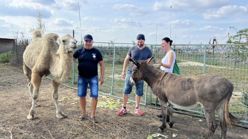 Чудо! Изключително рядко бебе се роди в зоопарка в Бургас СНИМКИ