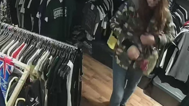 Момче и момиче влязоха в столичен магазин за дрехи, а последвалото след това взриви мрежата 