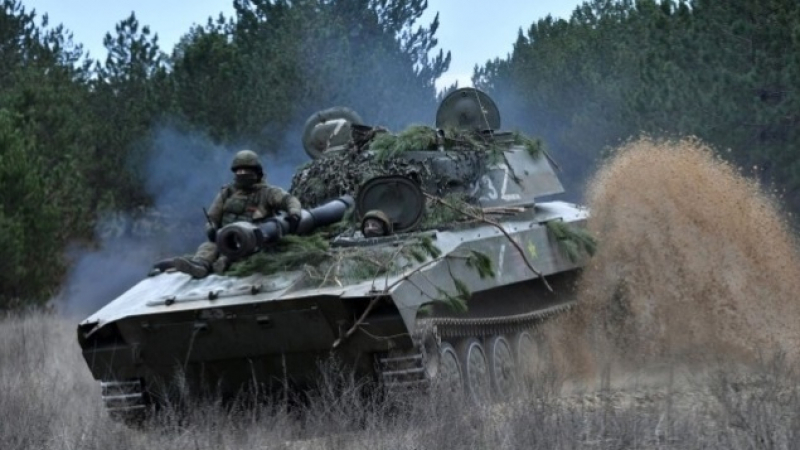 ВИДЕО от войната: Бойци от ВСУ поразиха 2 руски бойни машини на пехотата край Авдеевка