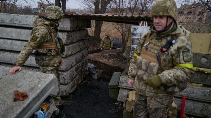 Сводка: Партизани проникнаха в руска военна база в Крим, тежки загуби за "Азов" и "Кракен"