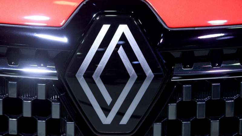 Бруталният пикап на Renault ще стане сериен СНИМКИ