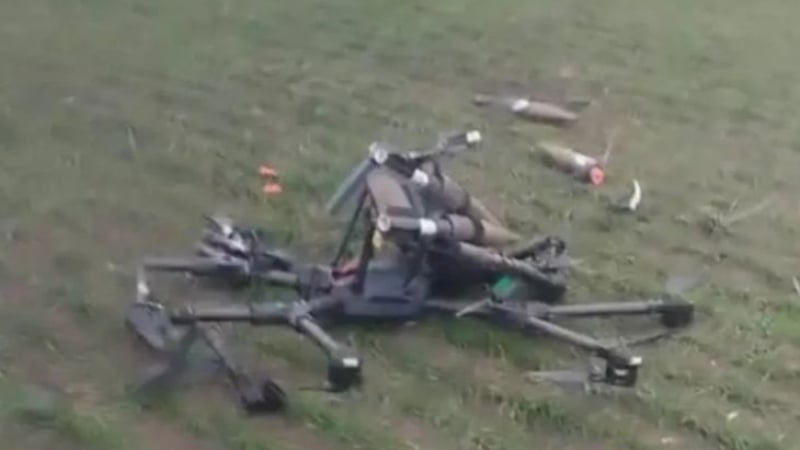 Бойци свалиха тежък дрон "Баба Яга" в Запорожието