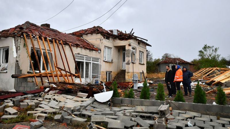 Ето какво остана от опустошеното от торнадо село в Исперихско, нова беда застигна местните