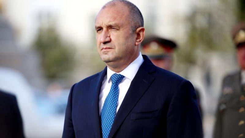 Радев ще участва във форум, посветен на възможности за модернизация на Българската армия