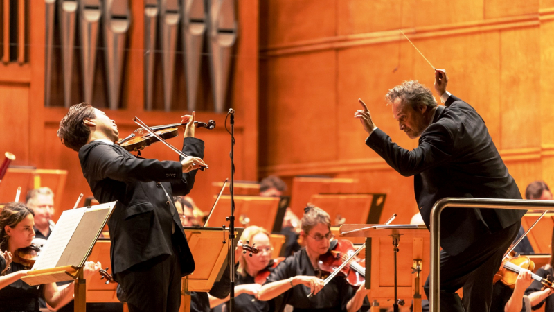 Стожер в есенната програма на Софийската филхармония: Прекрасни цигулкови концерти, ярки изпълнители