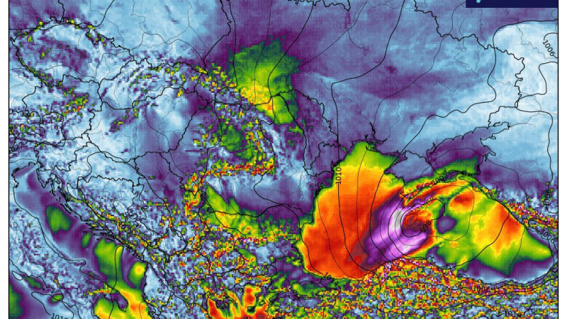Нов циклон профучава над България, а после помита Южна Русия КАРТИ