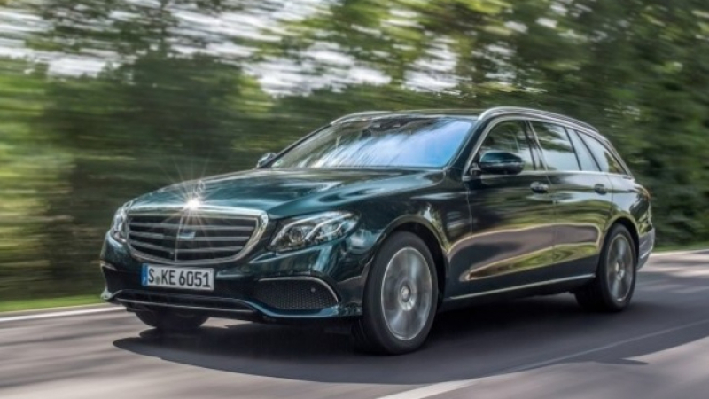 Експертите посочиха най-добрите употребявани модели на Mercedes под 8 години СНИМКИ