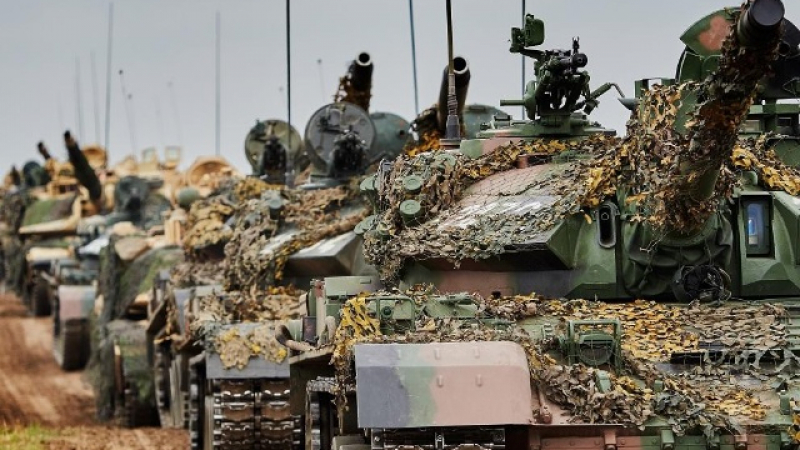 Кой колко харчи за армията: Как Русия повлия на бюджетите за отбрана на европейските страни