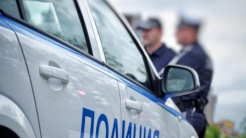 Почерня от полиция в Благоевград, има много арестувани