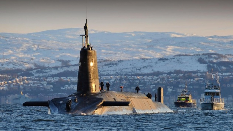 Британска атомна подводница едва не потъна в Атлантическия океан