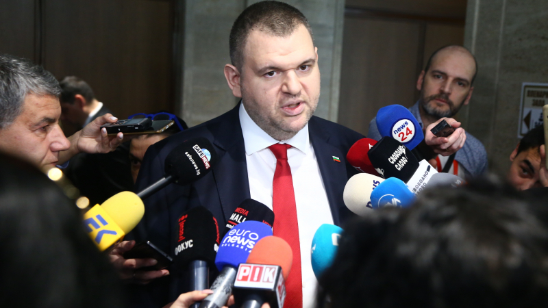 Делян Пеевски в открито писмо до министър-председателя: Не се справяте с управлението!!!