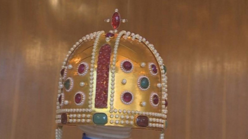 Едва ли знаете: Къде са сега короните на българските царе СНИМКИ