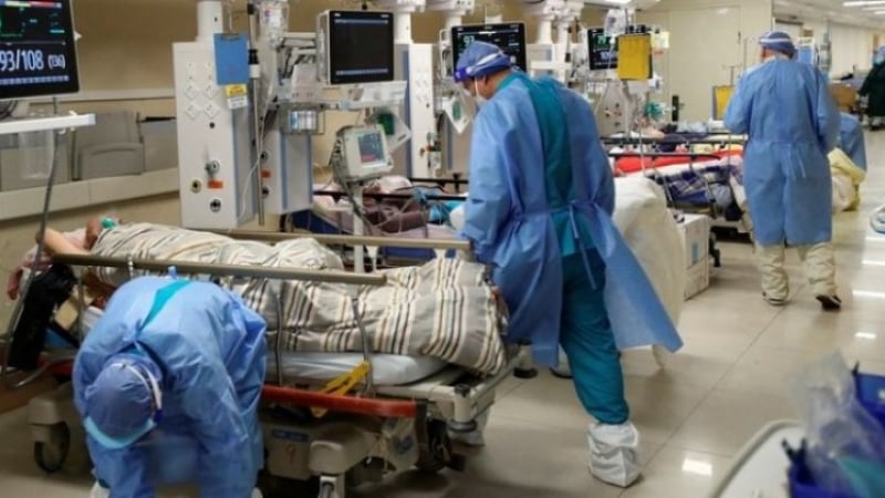 Болниците са затрупани: Мистериозната пневмония от Китай достигна Европа!