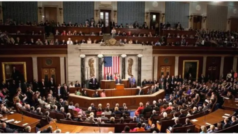 Politico: Почти няма шанс Конгресът на САЩ да подкрепи помощта за Киев