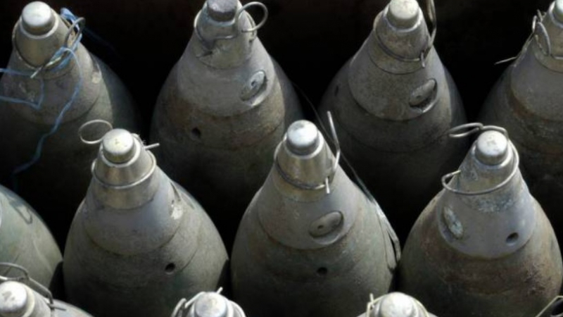 Стана ясно колко снаряда на ден използват ВСУ заради недостига на боеприпаси