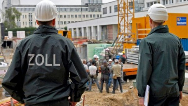  Гавра с работници от България в Германия: Плащат 560 евро месечен наем за 8 кв.м, а после...  