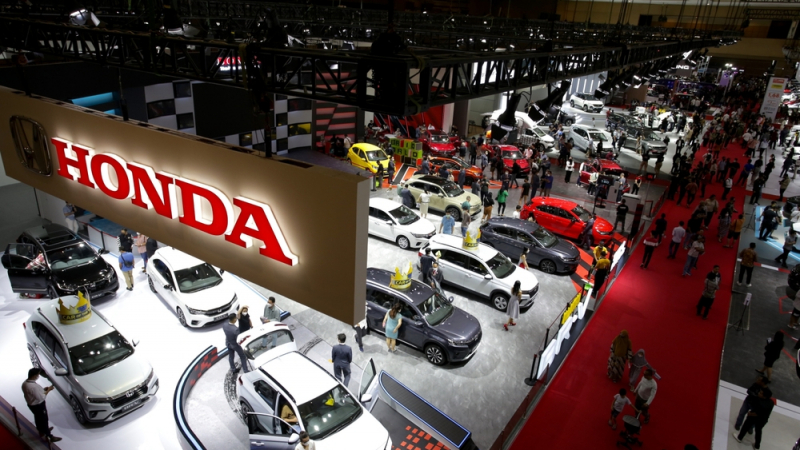 Голям риск: Honda изтегля 4,5 млн. автомобила от целия свят